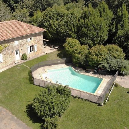 Gite 4 Personnes Situe Aux Portes Du Perigord Saint-Adjutory Luaran gambar