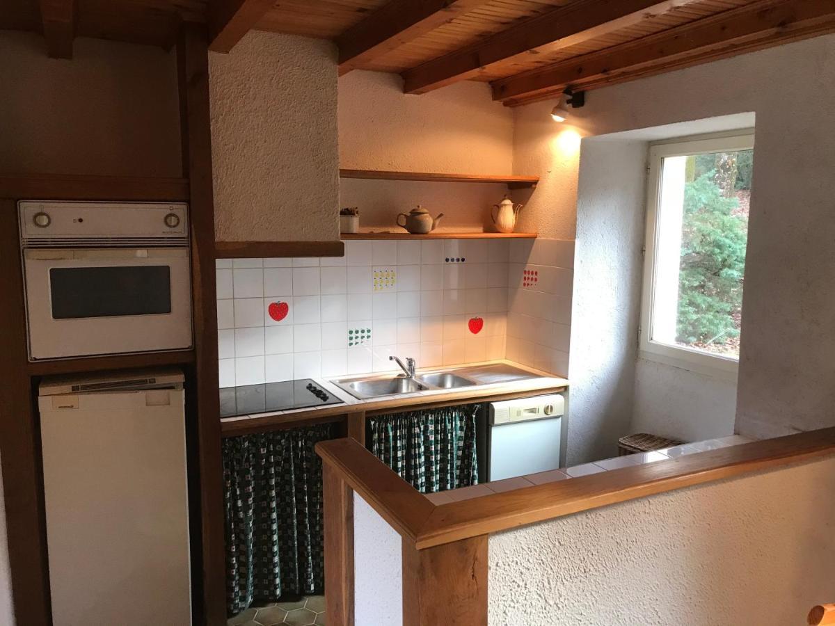 Gite 4 Personnes Situe Aux Portes Du Perigord Saint-Adjutory Luaran gambar